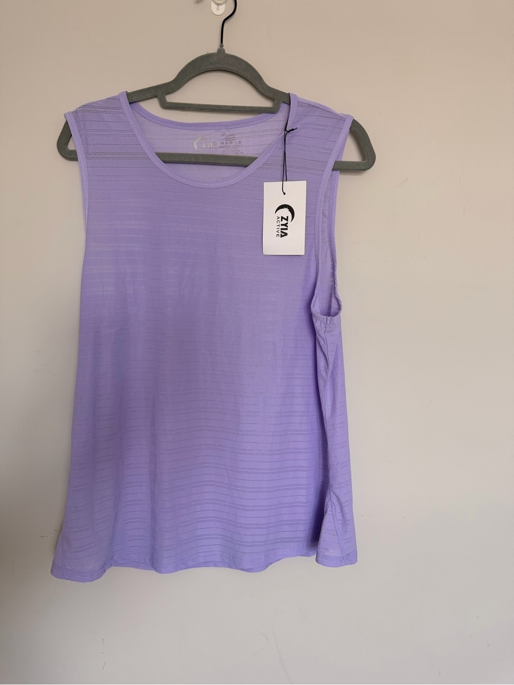Zyia Lot Active Tank Top & 2 Go To Ultra-Soft Short Sleeve T-Shirt Plus Size 2XL - Picture 10 of 15